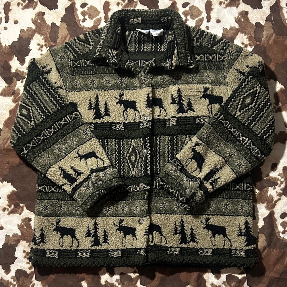 Princess Cruises Woodland Creature Sherpa Button Up XXL